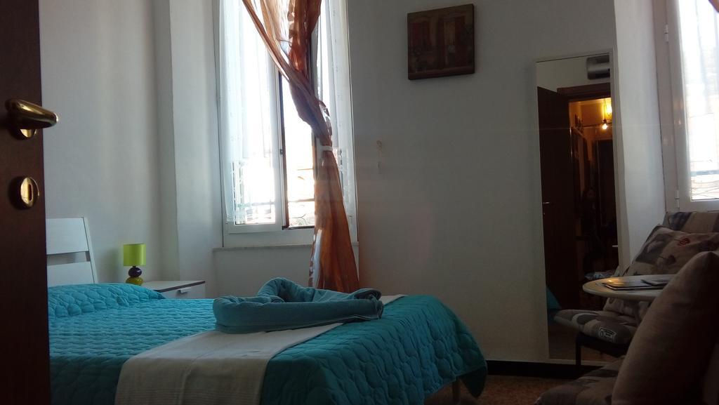 Ensemble Rooms Di Vayadu Alassio Buitenkant foto
