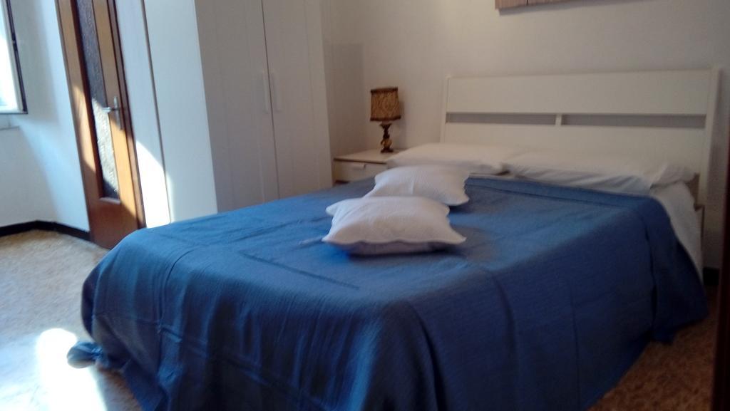 Ensemble Rooms Di Vayadu Alassio Buitenkant foto